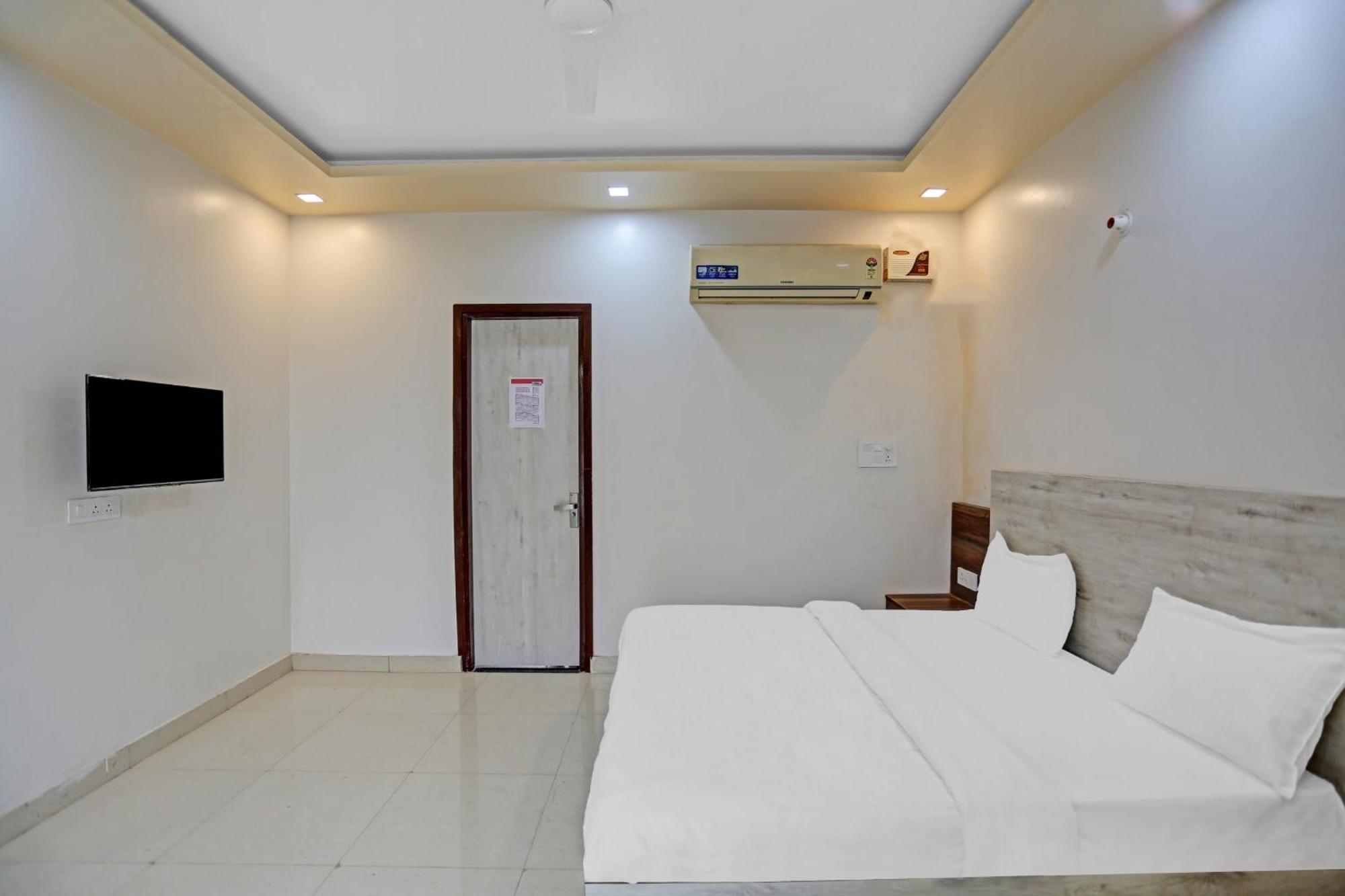 Hotel O Expo View Near Pvr Ansal Plaza Greater Noida Exterior foto