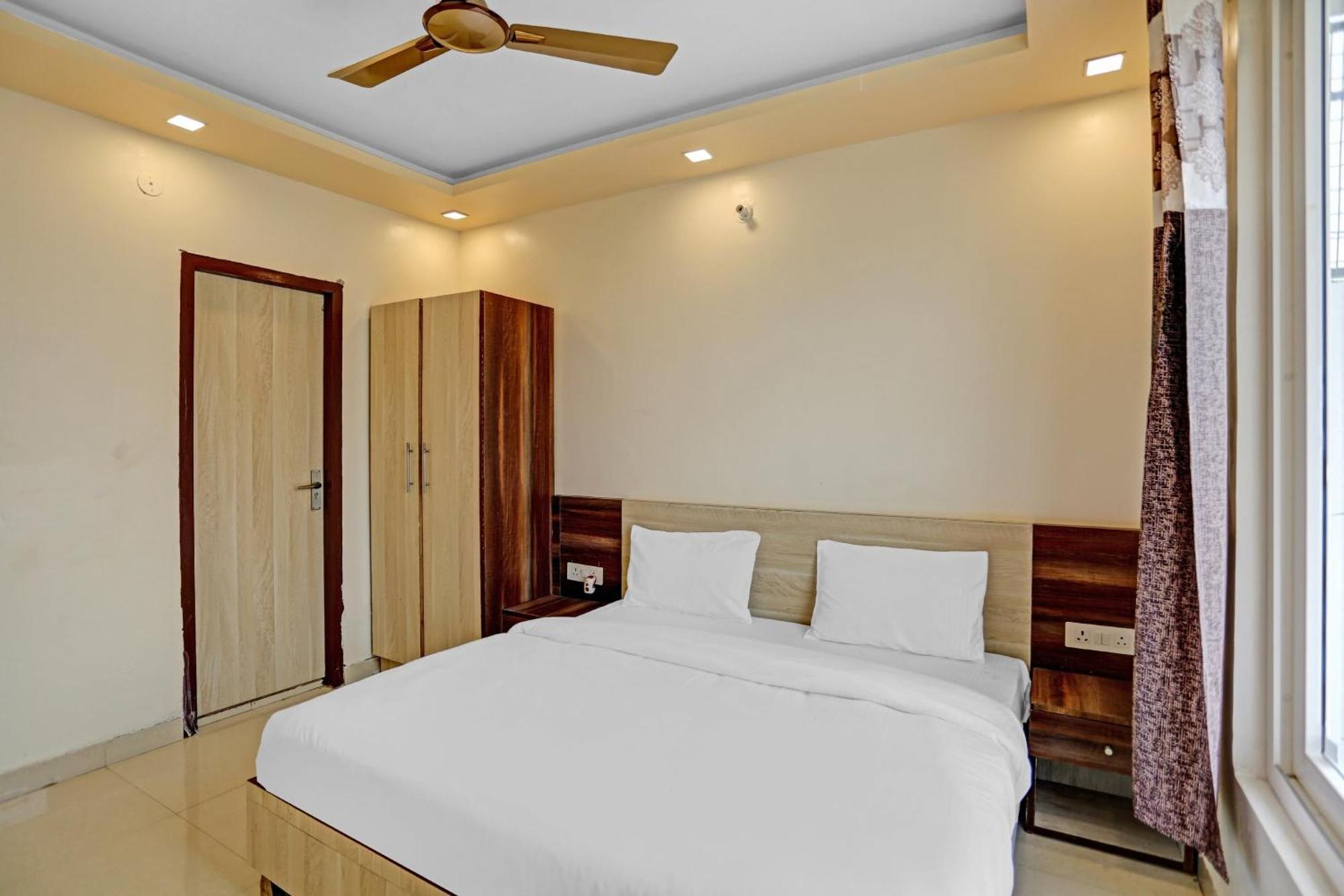 Hotel O Expo View Near Pvr Ansal Plaza Greater Noida Exterior foto