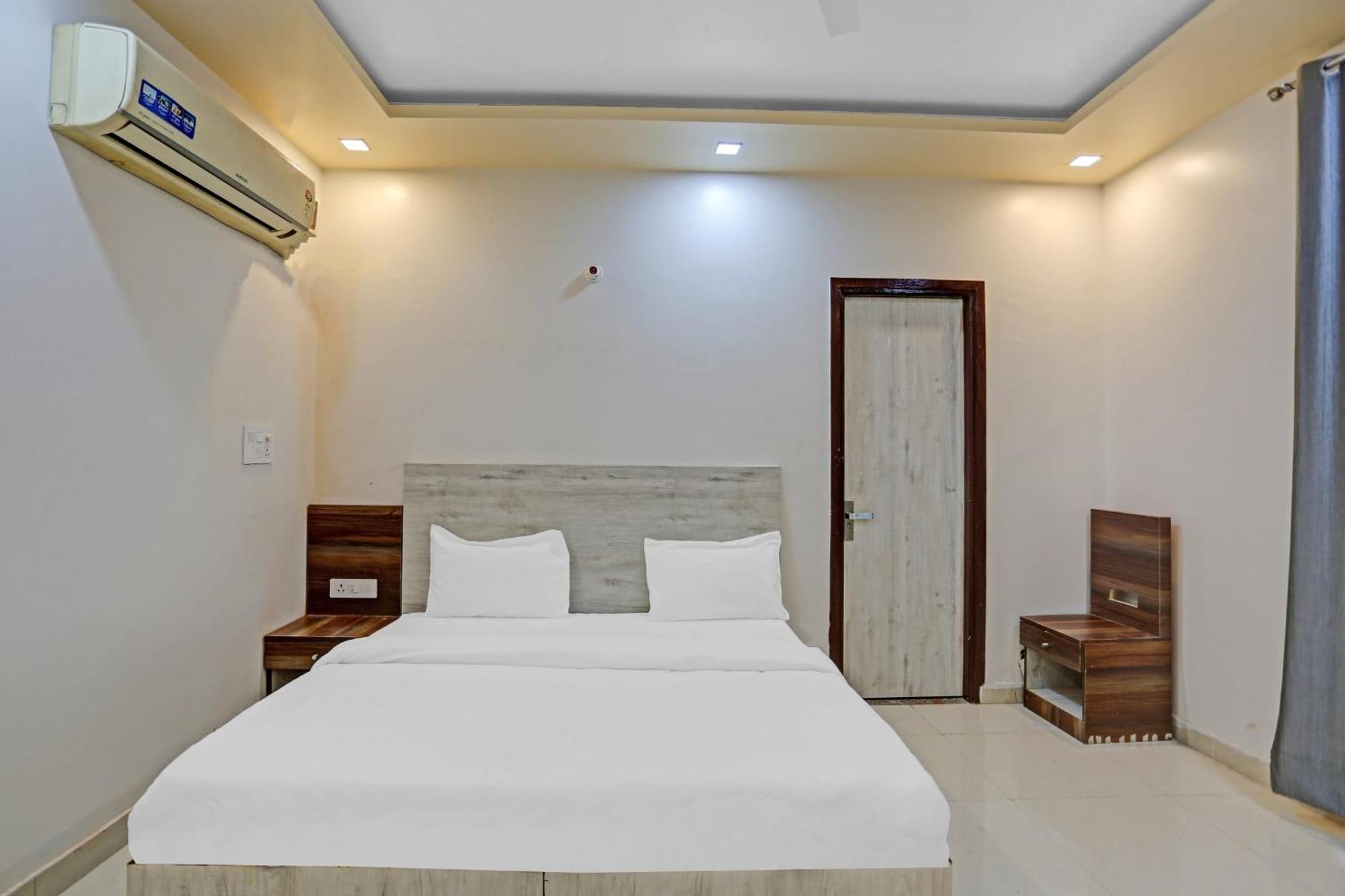 Hotel O Expo View Near Pvr Ansal Plaza Greater Noida Exterior foto